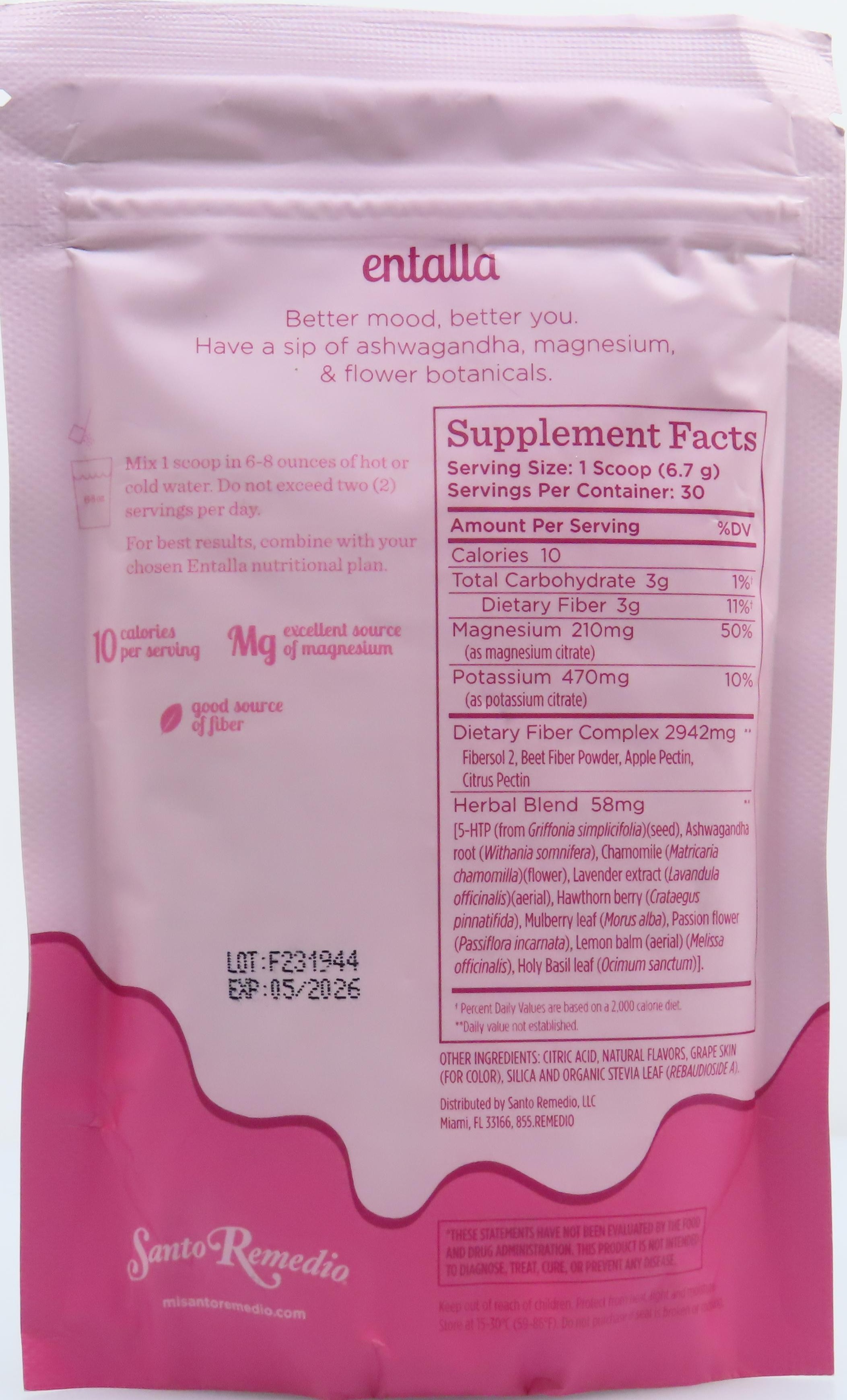 Santo Remedio's Entalla Will Pow(d)er Pink Grapefruit_2.jpg