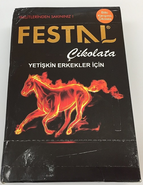 festal women chocolate_2.jpg